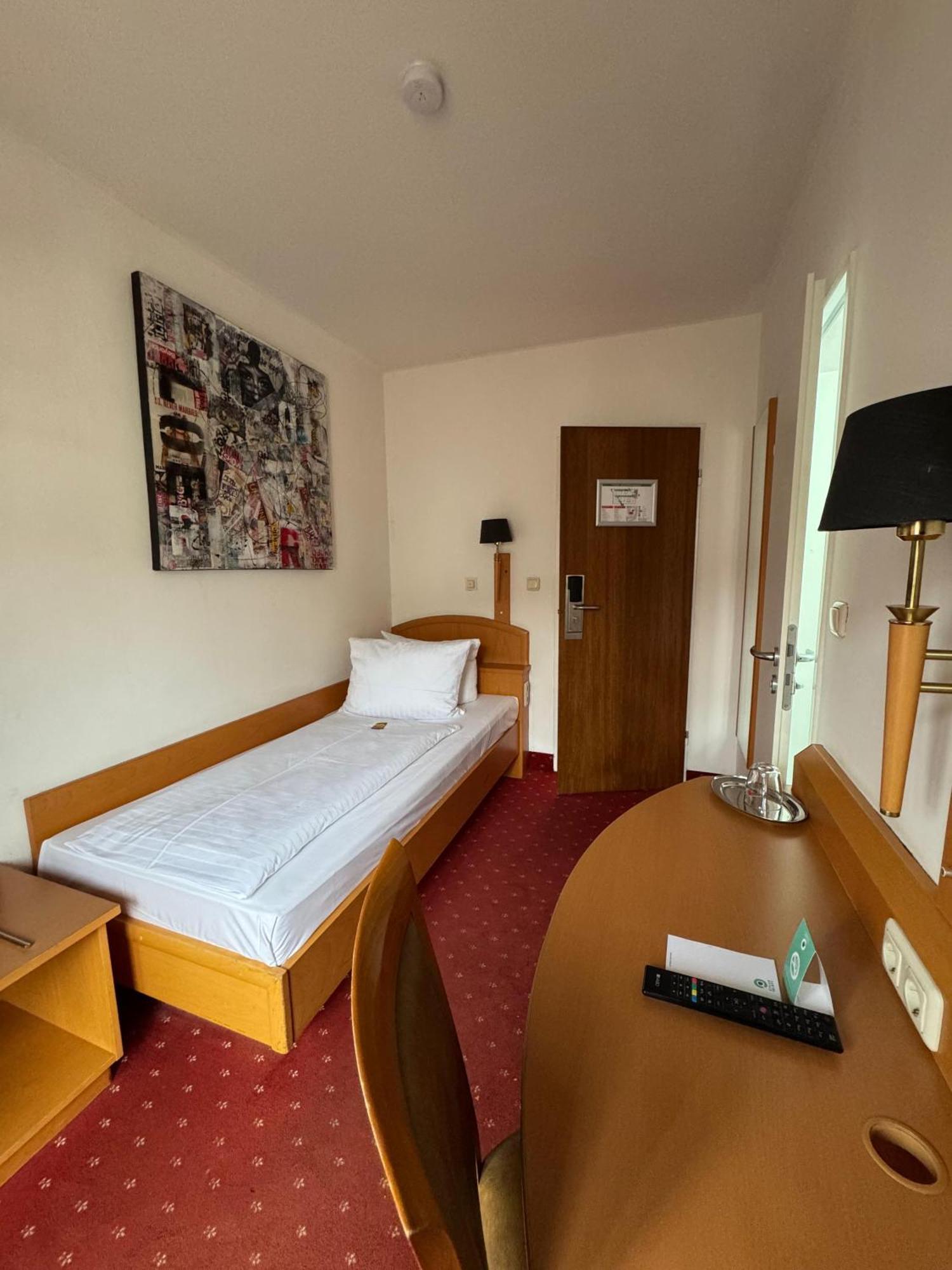 Hotel Centro Mondial 3*