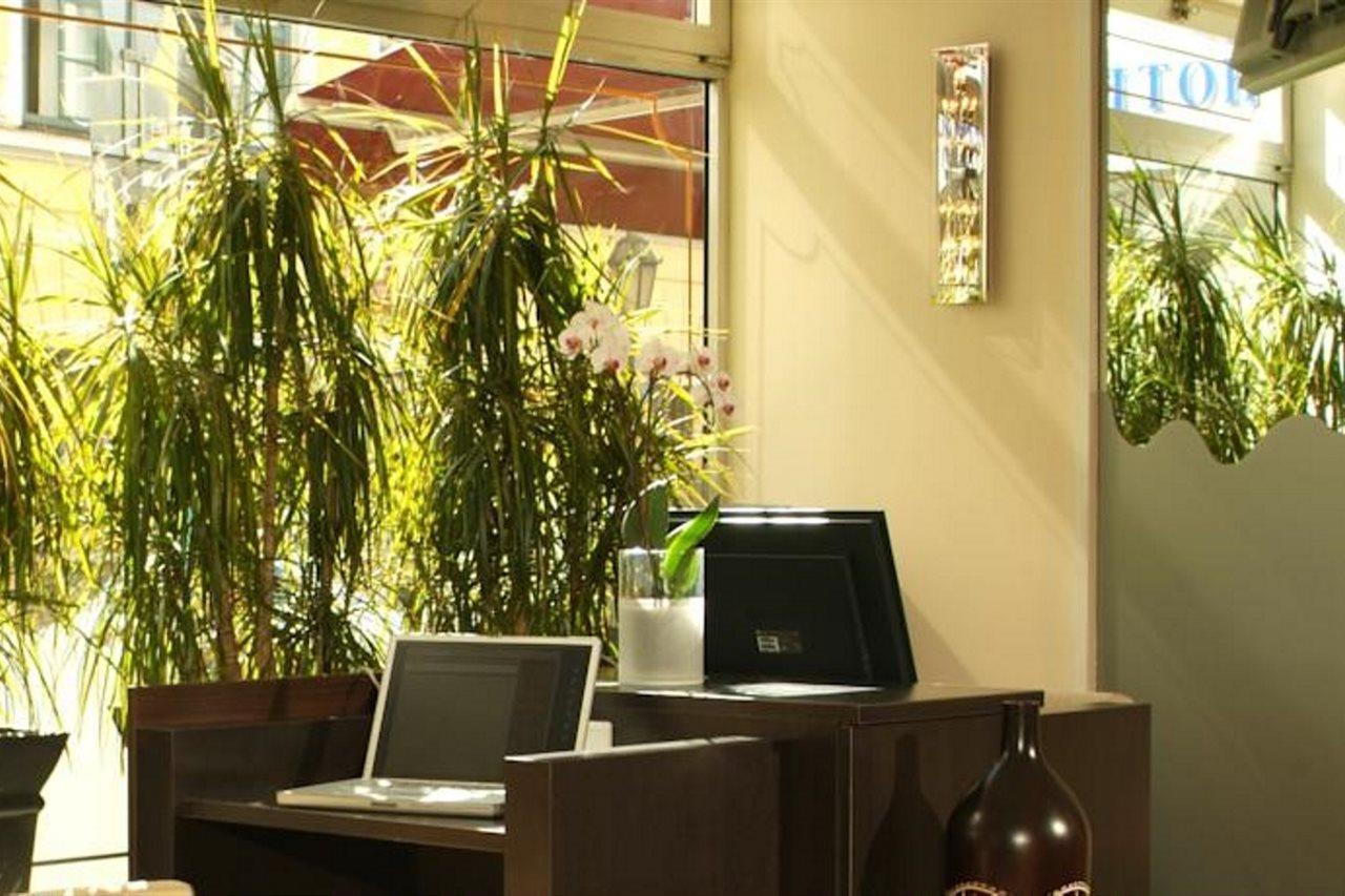 Centro Mondial Hotel 3*