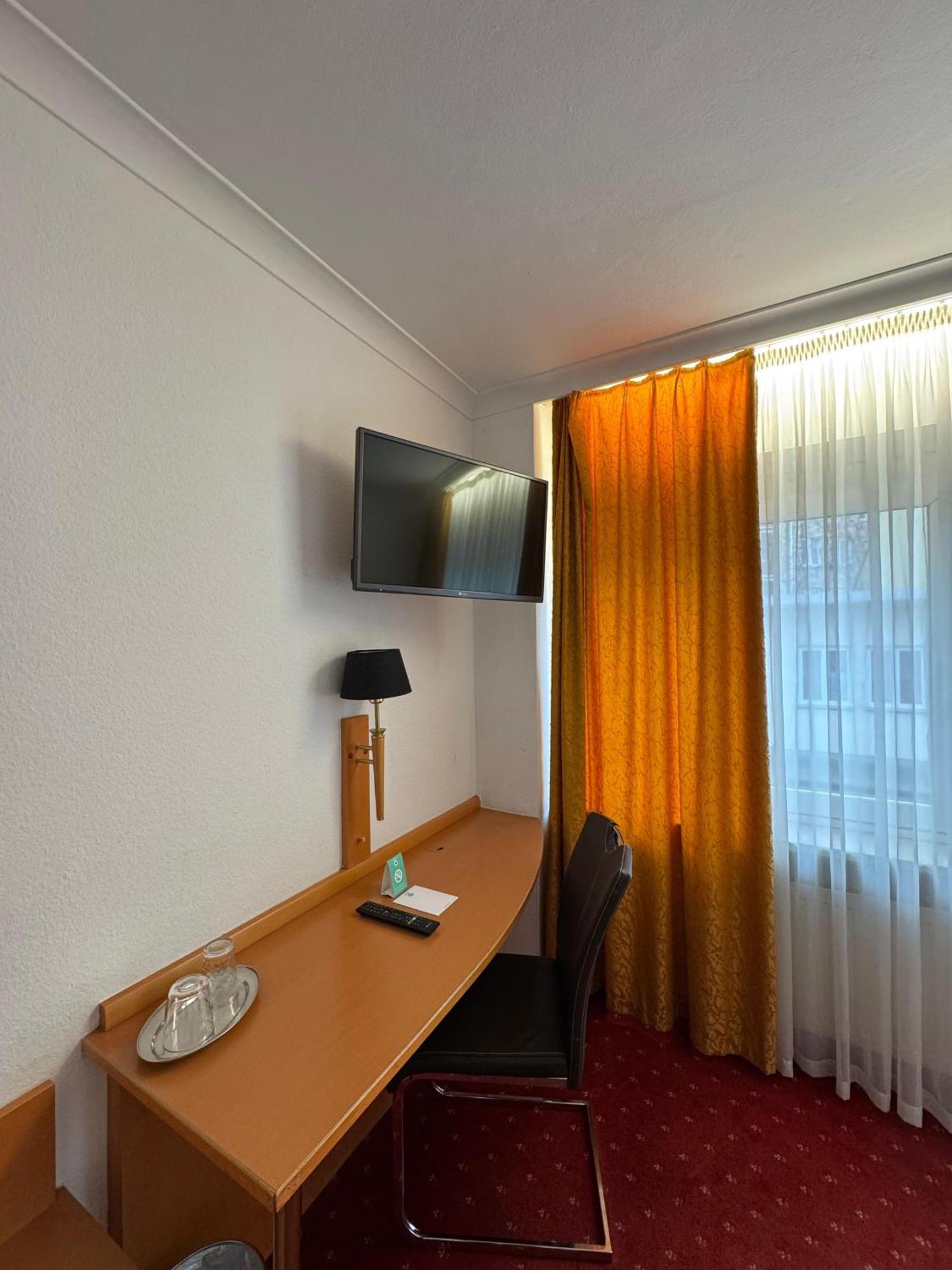Centro Mondial City, Trademark Collection By Wyndham 3* Múnich